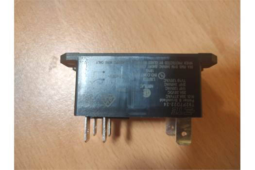 TE Connectivity T92P7D22-24 